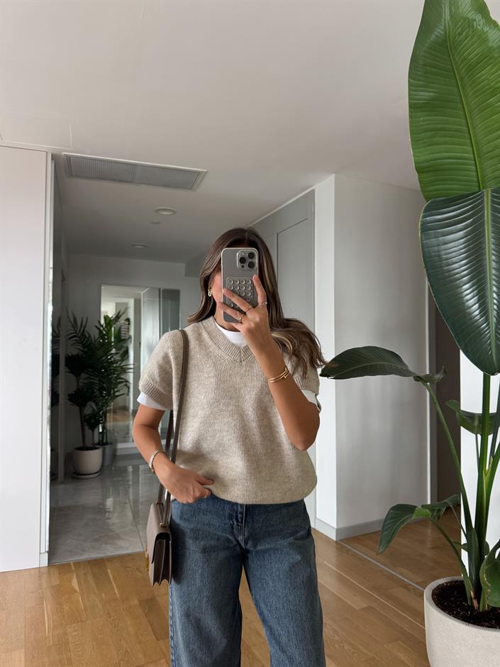 V yaka Triko Süveter - Bej