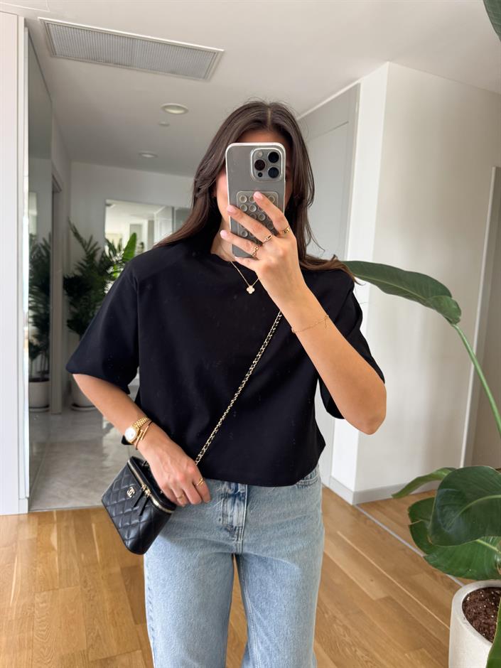 Vatkalı Geniş Kol T Tişört-Siyah