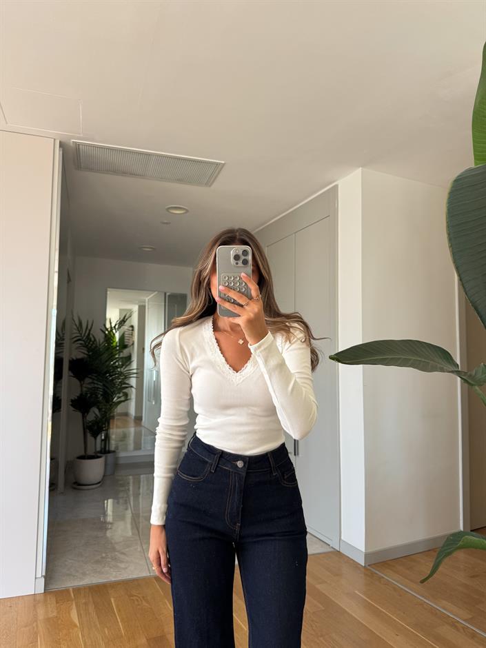 Yakası Dantelli Basic Badi - Ekru