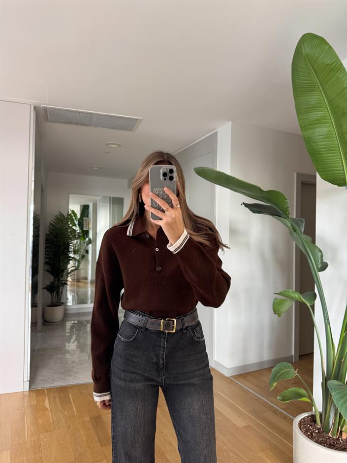 Yakası Ve Kolu Çizgili Triko  - Kahve