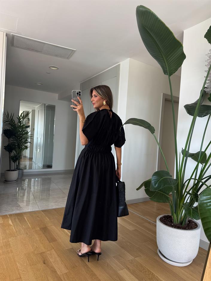 Yarasa Kol Beli Lastik Detaylı Midi Elbise - Siyah