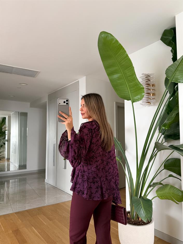 Zr Floral Desenli Fırfırlı Bluz - Mürdüm