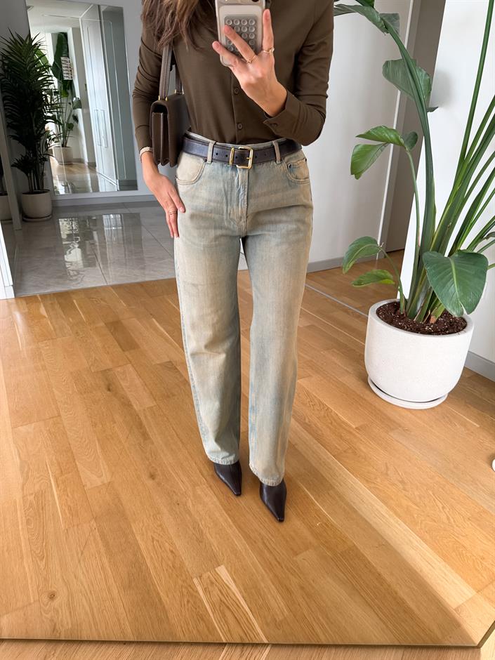 Zr Yüksek Bel Eskitmeli Jean 