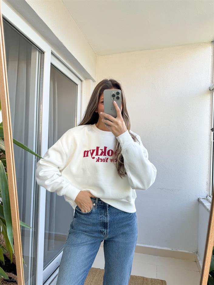 Broklyn Yazılı Sweat Butik Merve Aksoy