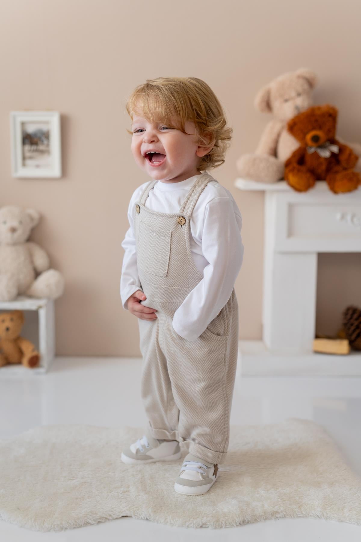 Erkek Bebek Saloped ve T-shirt Takım - Bej