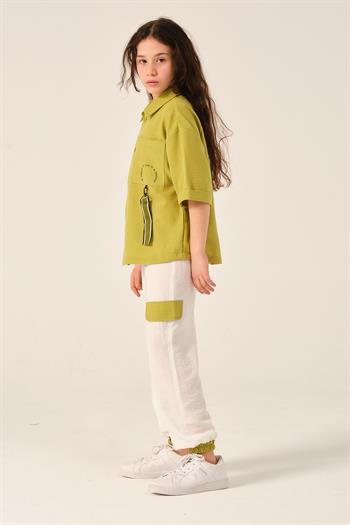 Genç Kız Çocuk Aksesuar Detaylı Cepli Kısa Kollu Gömlek