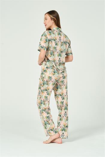 Kadın Karışık Desenli Pijama Takımı