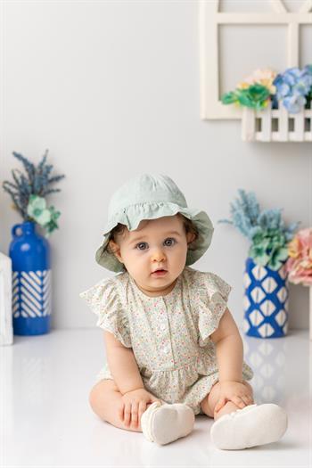 Kız Bebek Çiçek Desenli Kısa Tulum - Yavruağzı