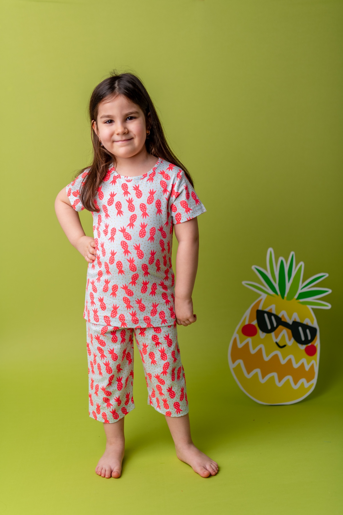ZEYLAND Kız Bebek Beyaz Pembe Ananas Pijama Takımı (1-6yaş)