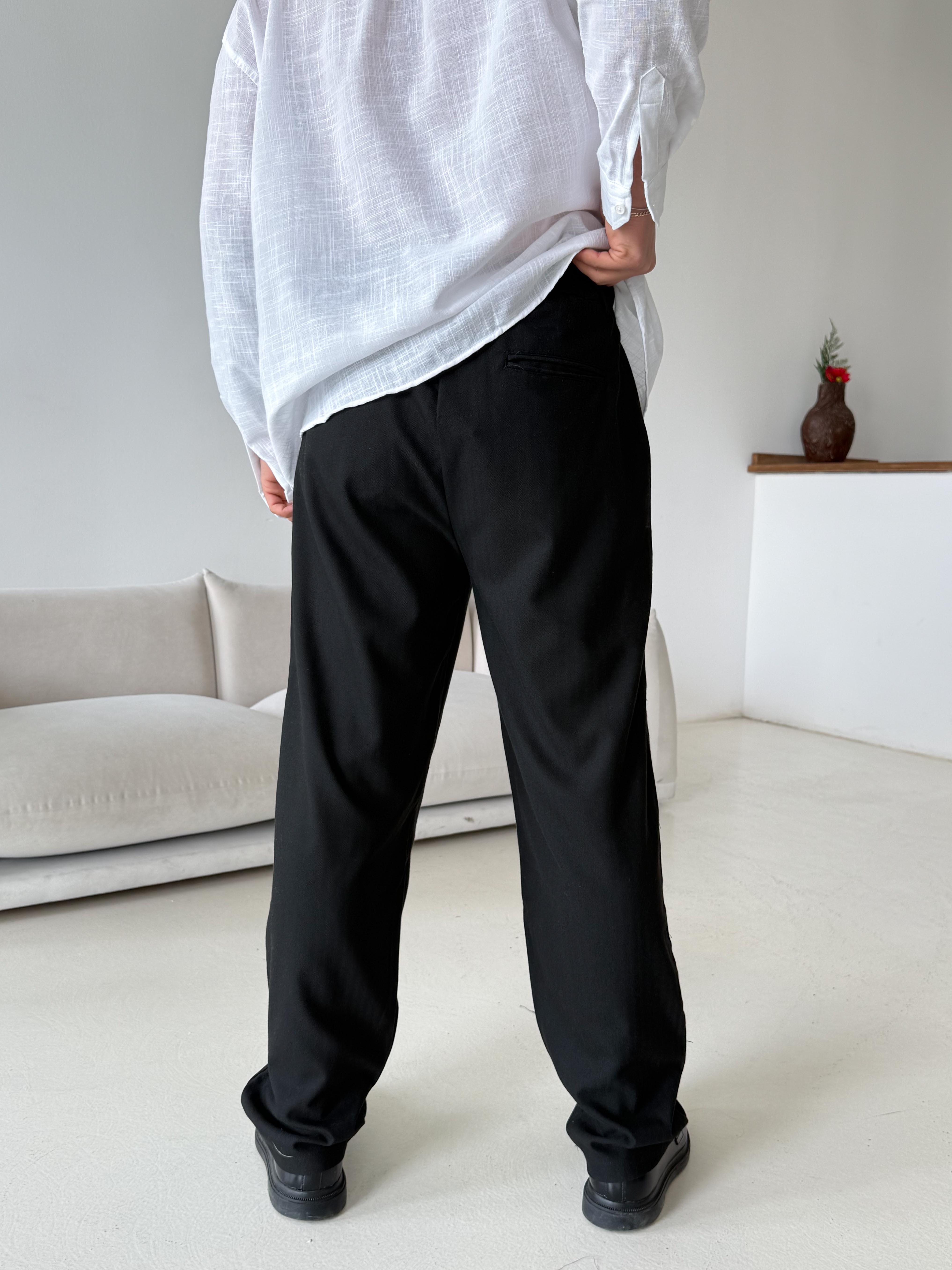Siyah Balık Sırtı Arka Lastikli Dokuma Pantalon PLZ 26409