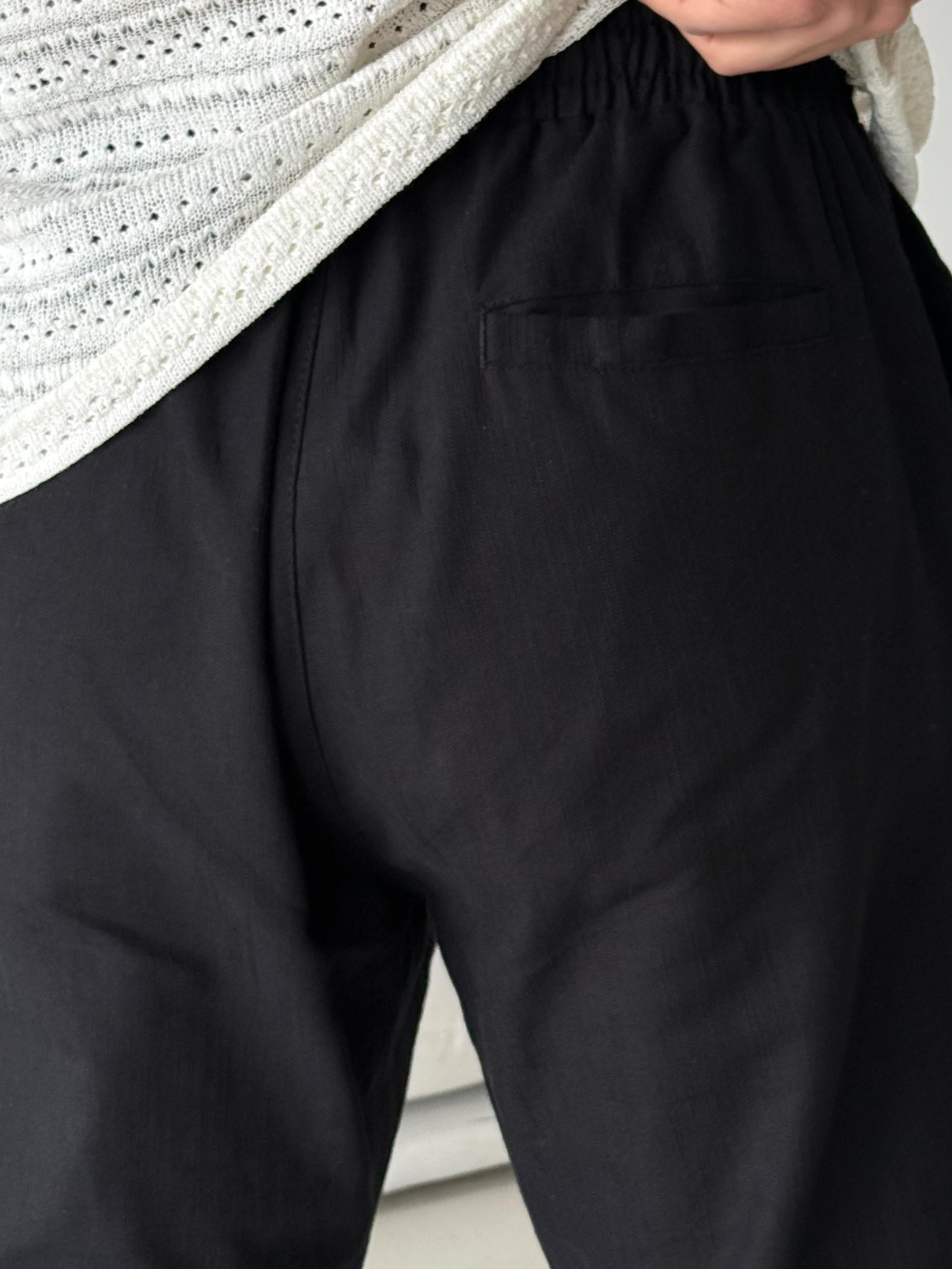 Siyah Çizgi Keten Bağcıklı Pantalon LNS 23124