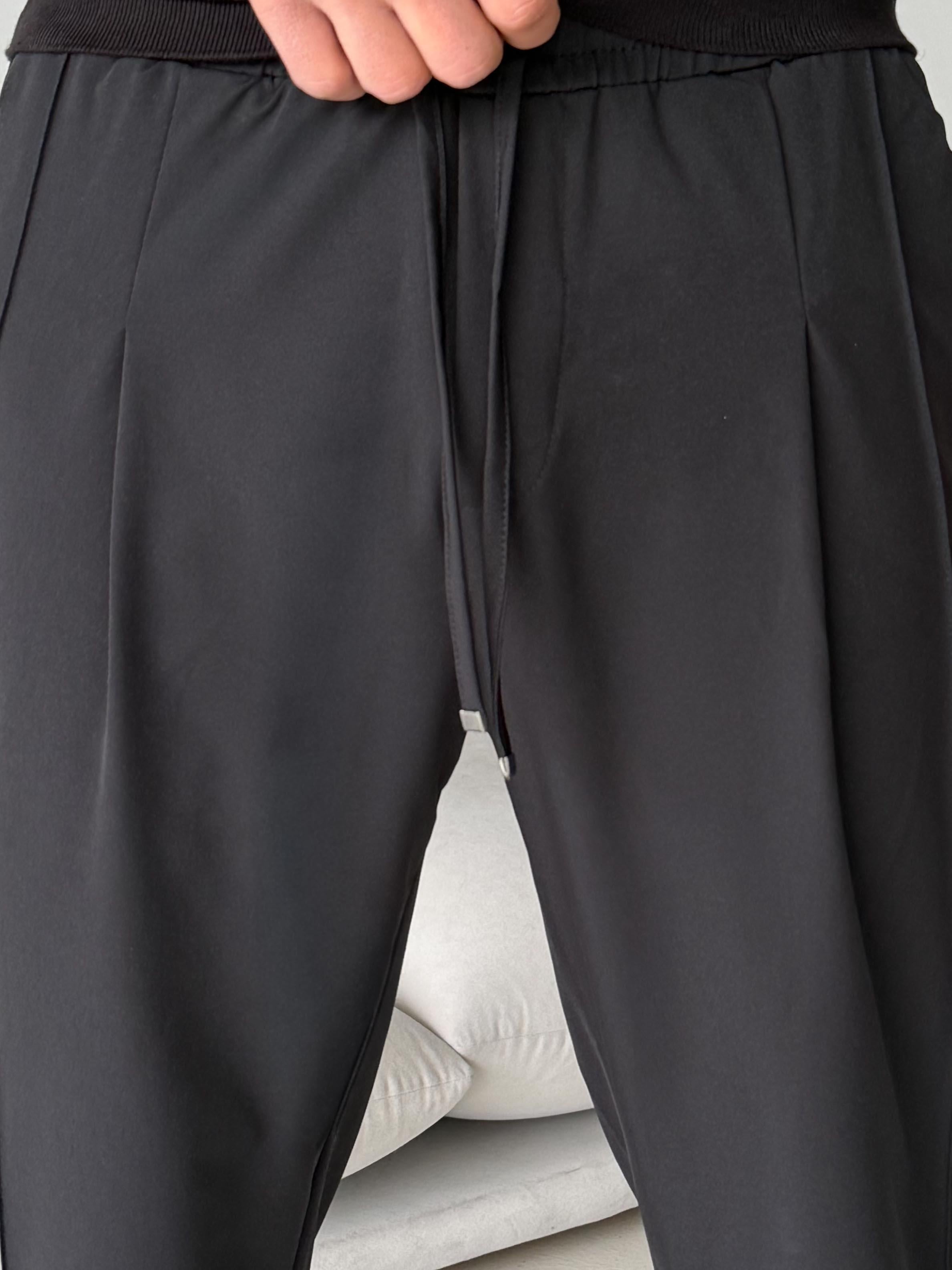 Siyah Paraşüt Çimalı Regular Kumaş Pantalon 23136 LNS