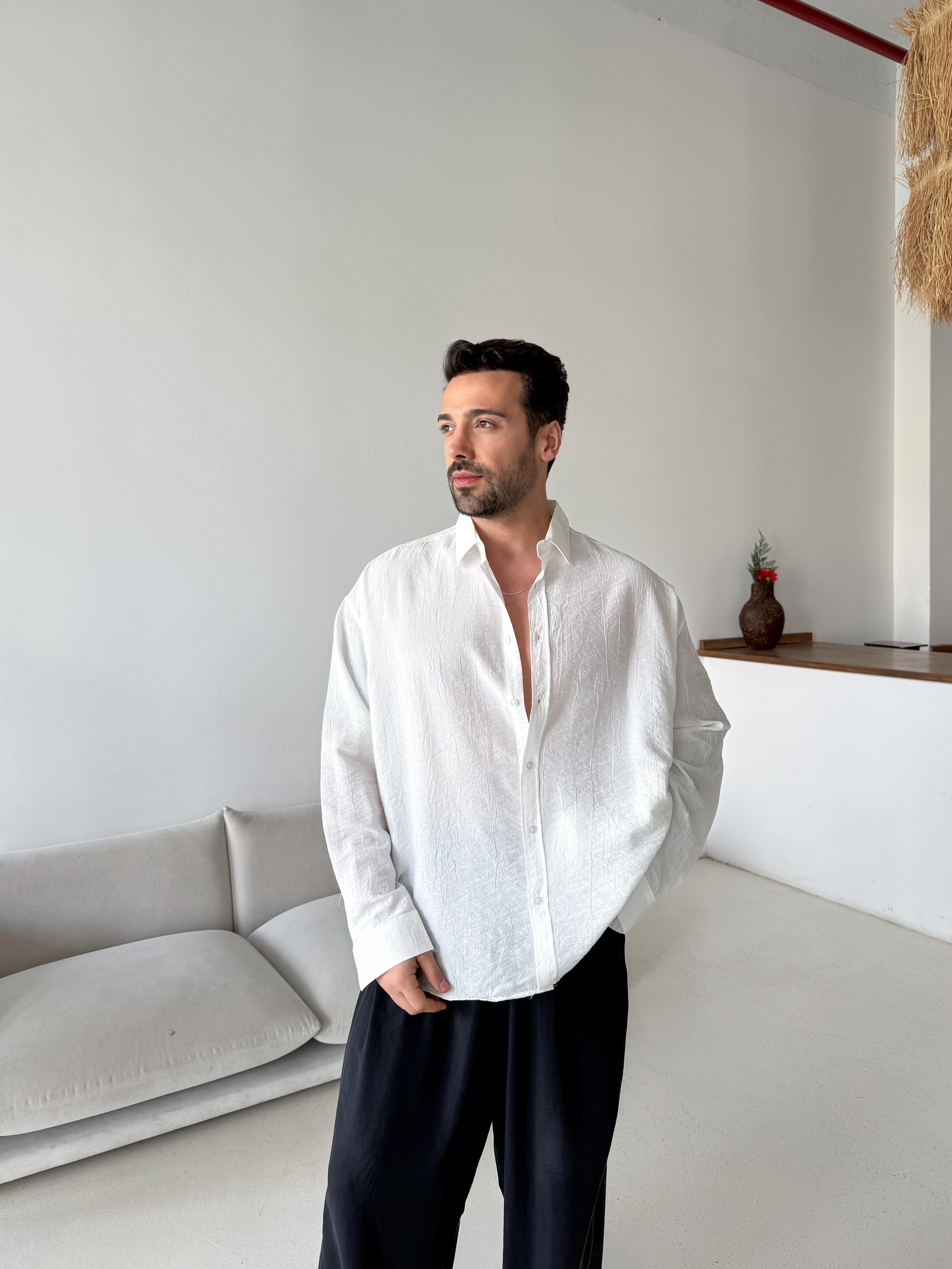 Beyaz Düz Krinkıl Detaylı Oversize Gömlek PLZ 26309