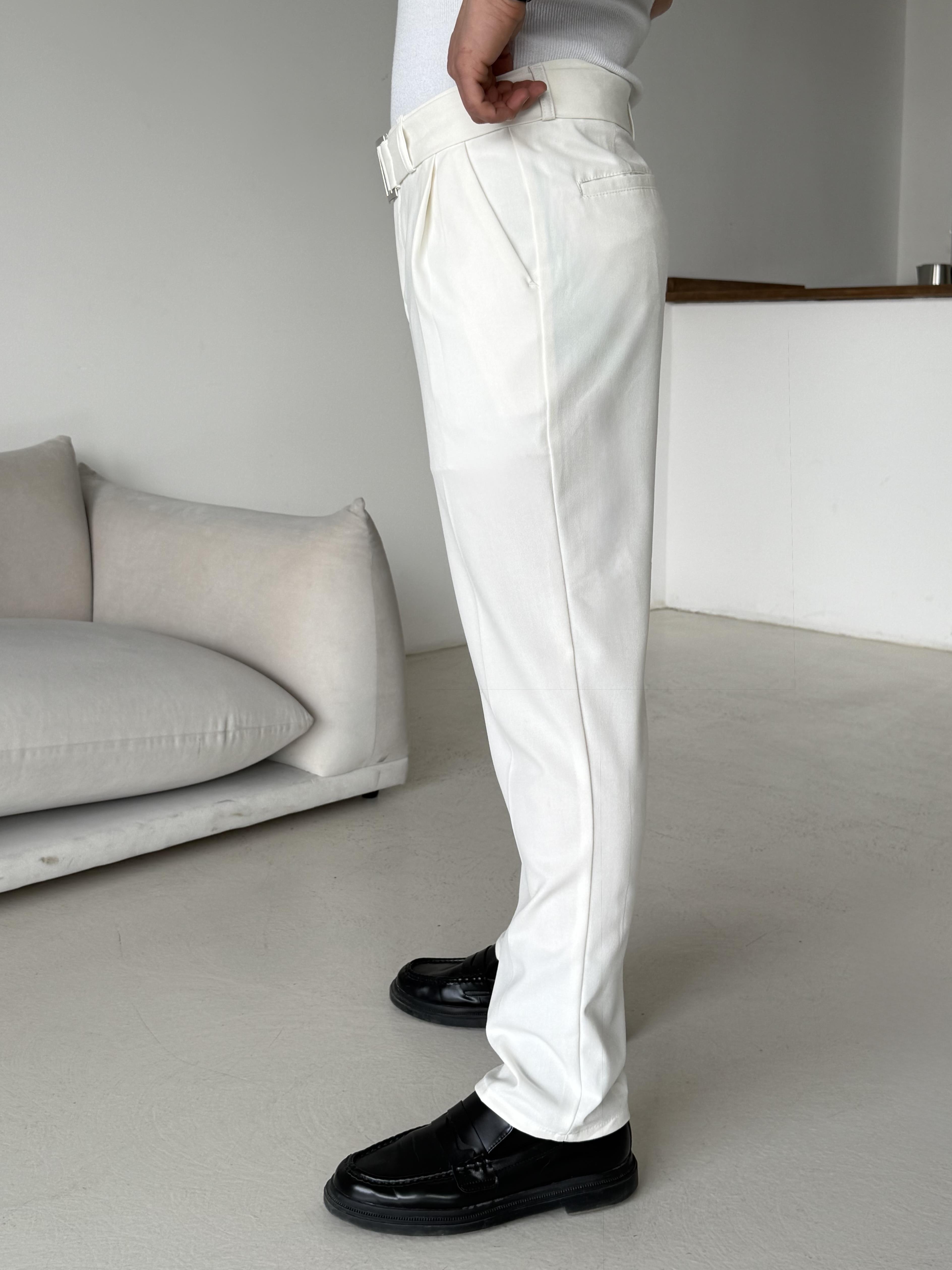 Ekru Kendi Kemerli Regular Fit Bezayağı Kumaş Pant N1344