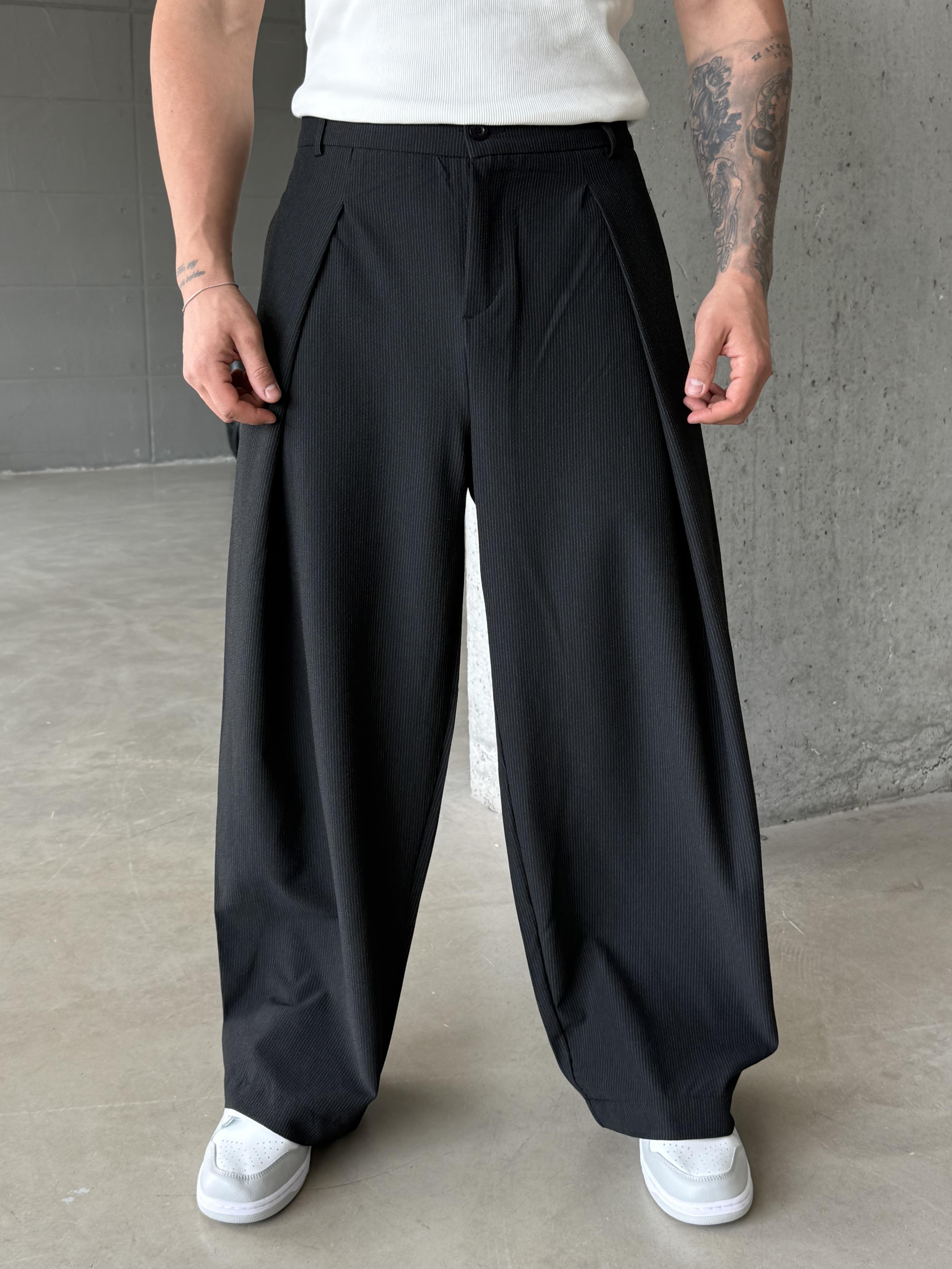 Siyah Kore Kalıp Çizgili Kumaş Pantalon SNZ 1455