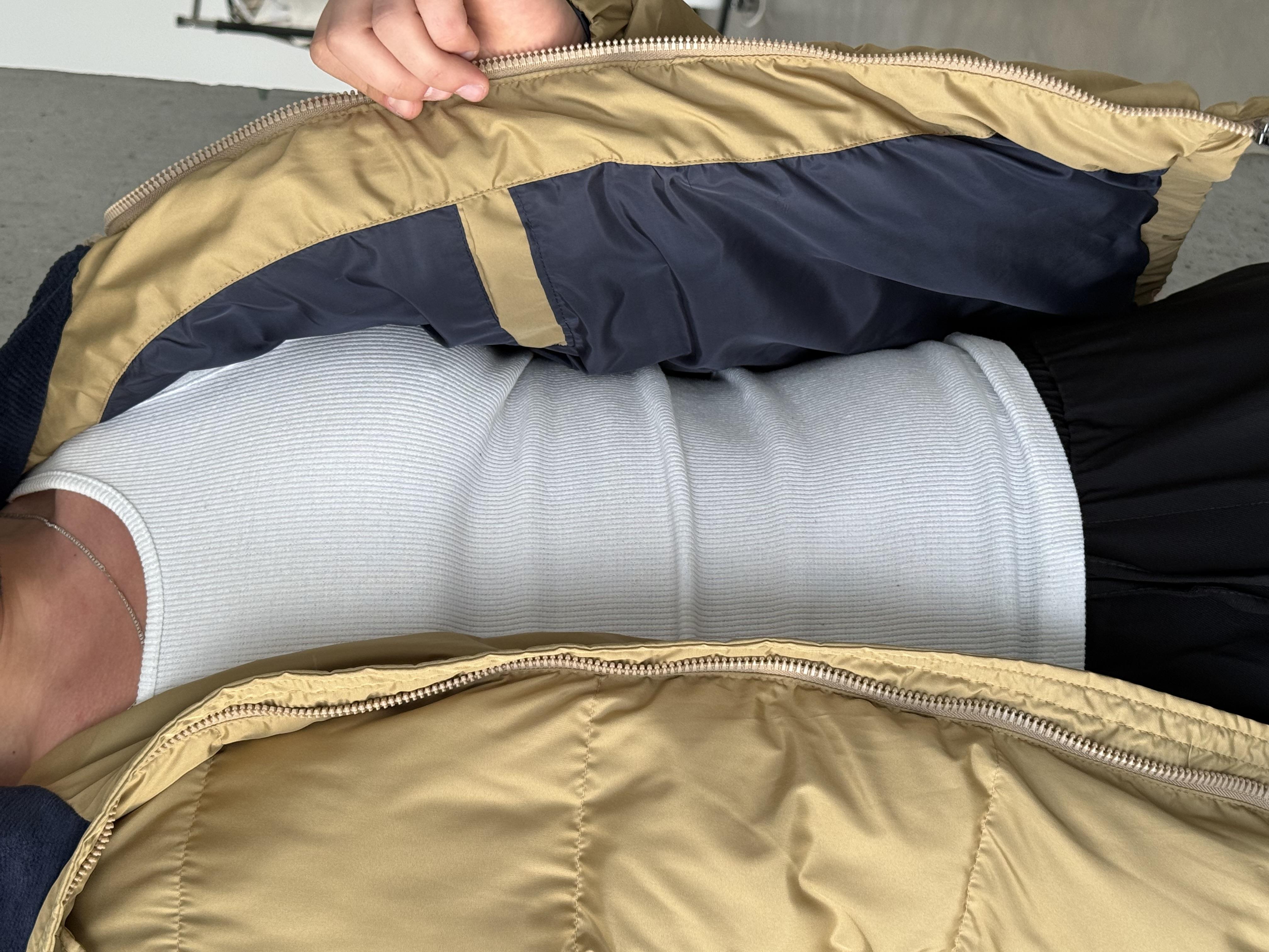 Camel Şişme Boyun Kadife Mont LNS 639