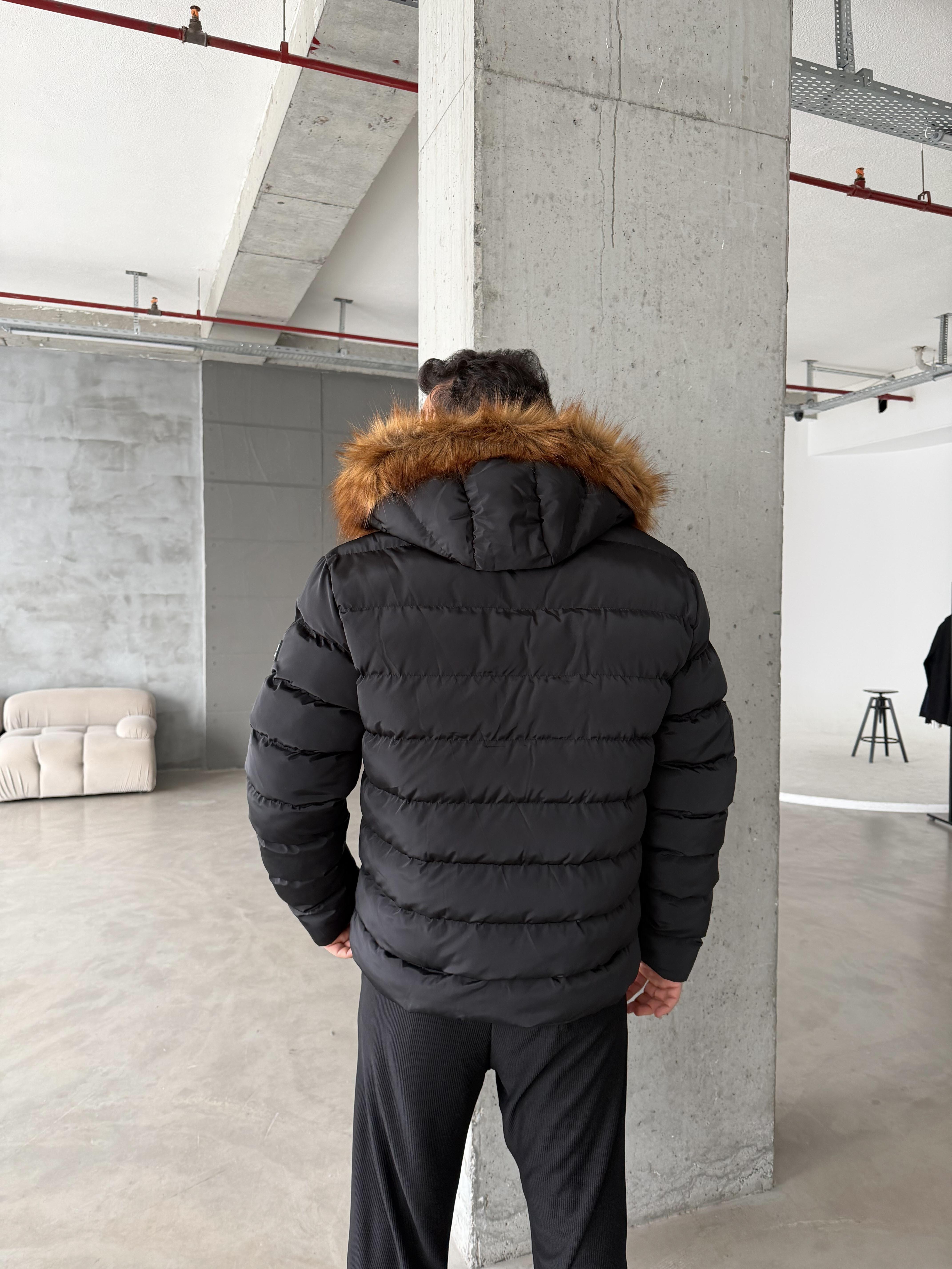 Siyah Su Geçirmez Kürklü Dolumlu Şişme Mont FP