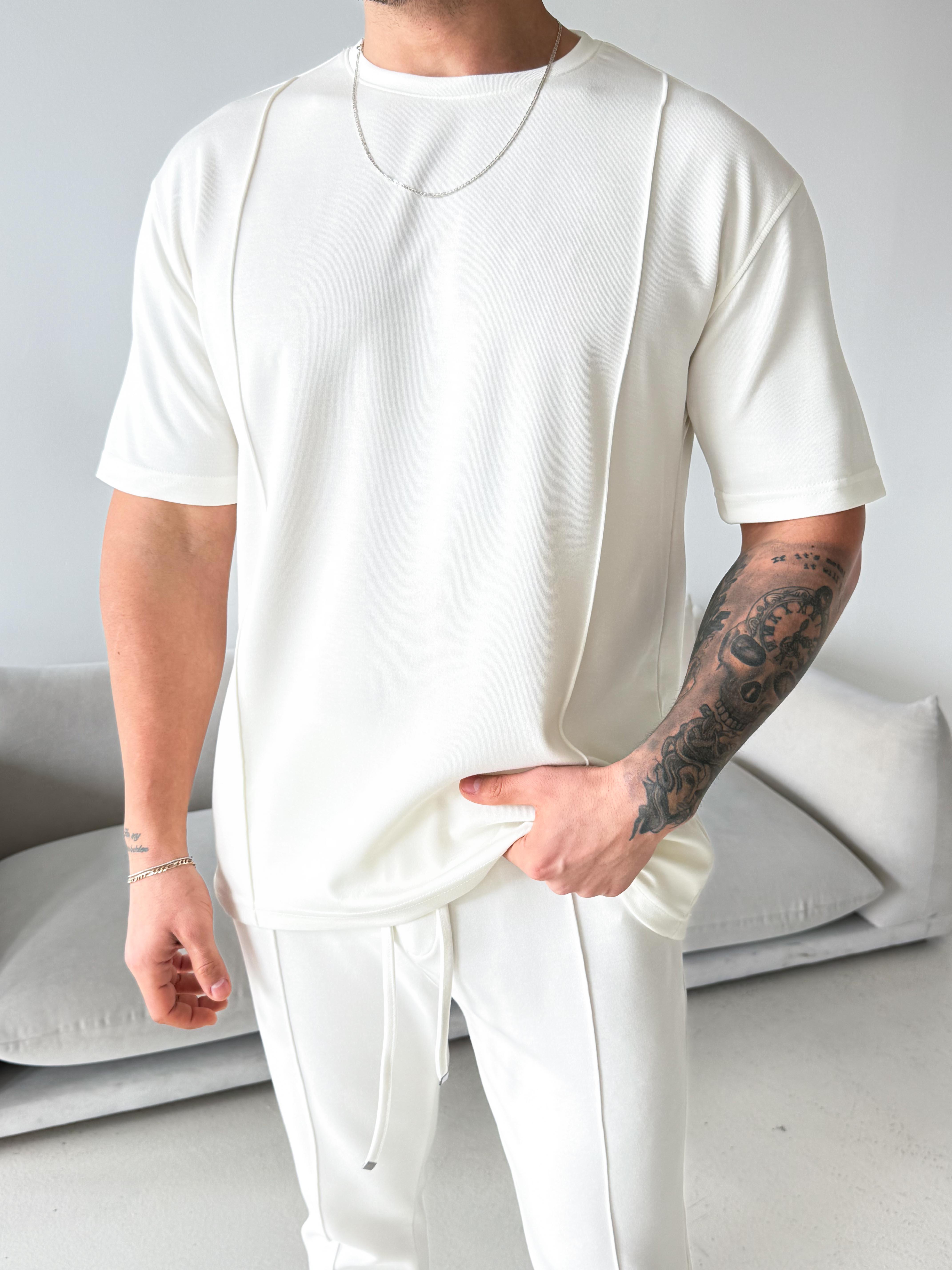 Beyaz Çimalı Oysho Regular Fit Tişört LNS 37099