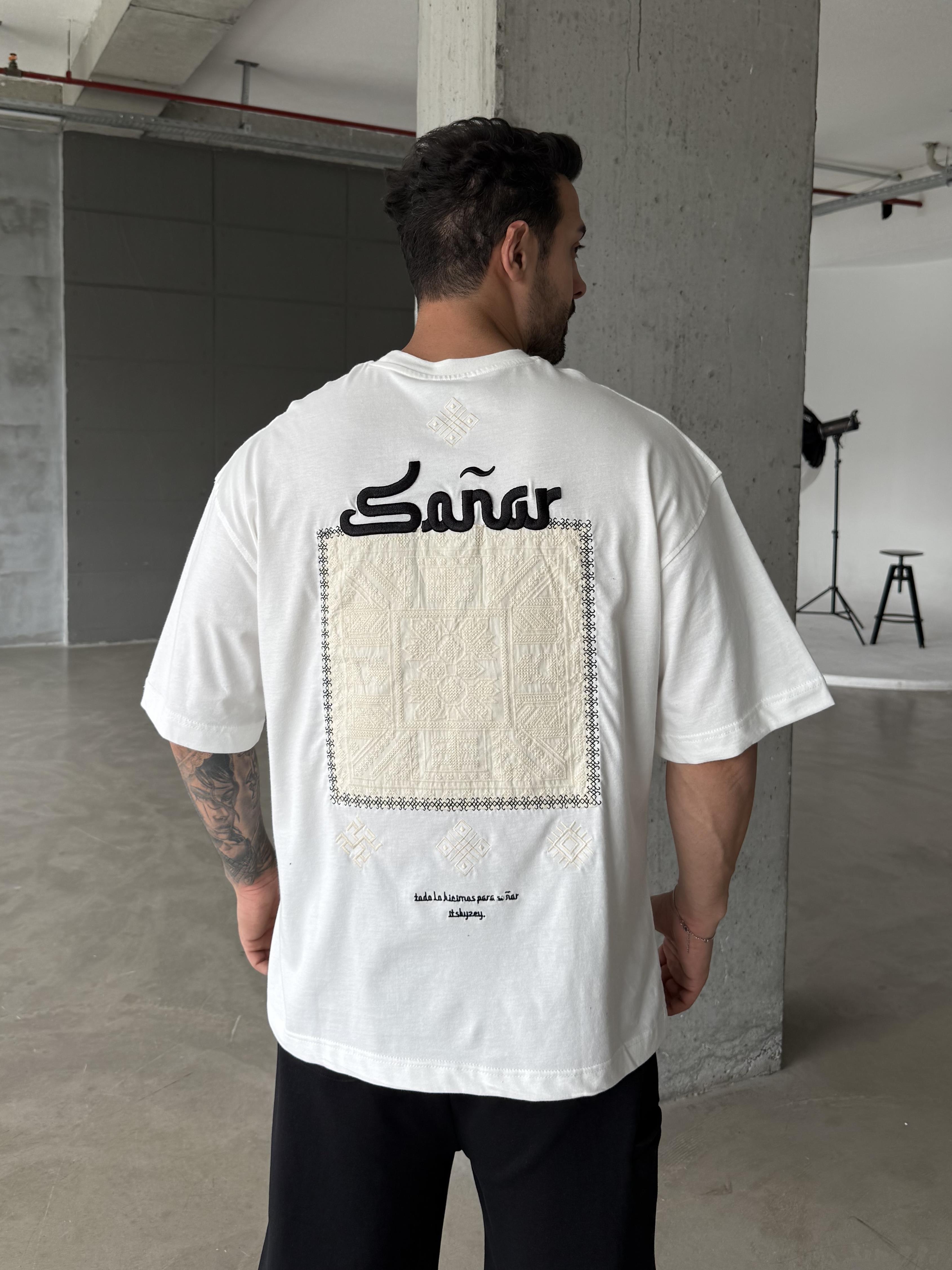 Beyaz Sonar Özel Nakış İşleme Tişört RSP 1116