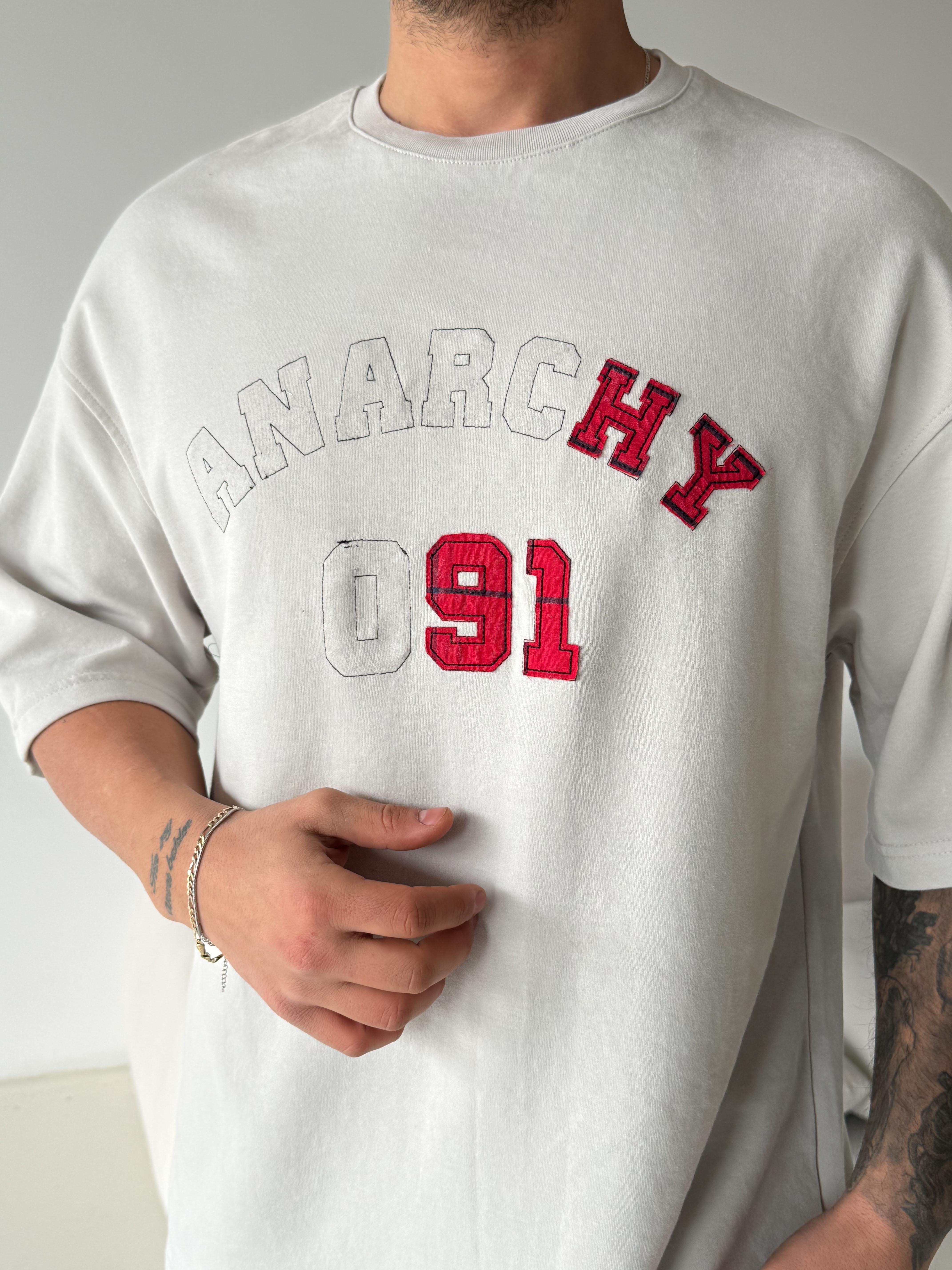 Gri Anarchy Nakış Yıkamalı Tişört VMS V70-153