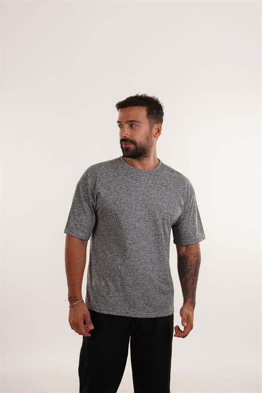 Siyah Hırçıl Desenli Bisiklet Yaka Oversize T-SHİRT VMS 30515