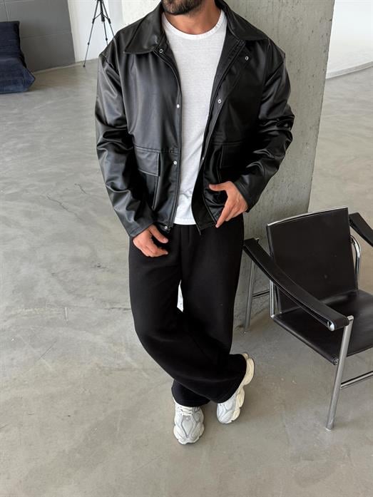 CEKETSiyah Yakalı Dik Cep Kapaklı Ribanalı  Deri Ceket SC