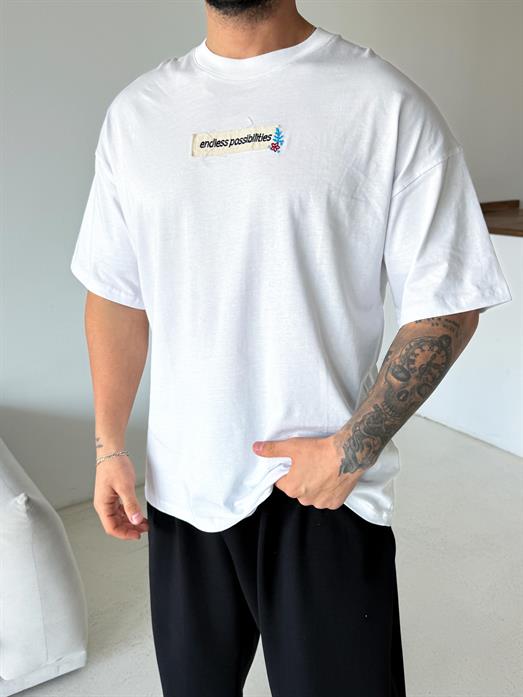 Beyaz Endless Nakışlı Oversize Tişört JJ