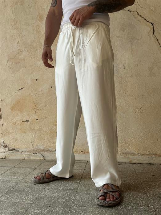 EşofmanBeyaz Bel Lastikli Baggy Eşofman PNC4050