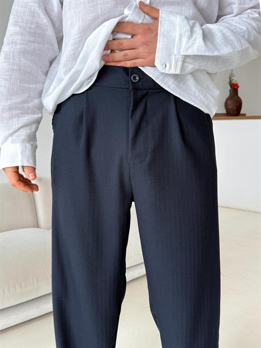 Lacivert Balık Sırtı Arka Lastikli Dokuma Pantalon PLZ 26409