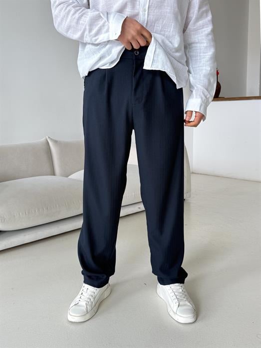 Lacivert Balık Sırtı Arka Lastikli Dokuma Pantalon PLZ 26409
