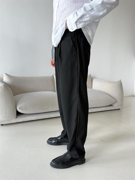 Siyah Balık Sırtı Arka Lastikli Dokuma Pantalon PLZ 26409
