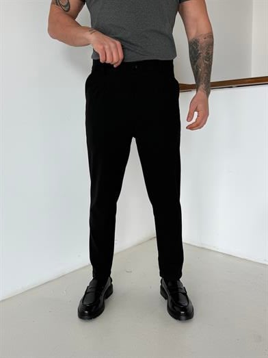 Siyah Bezayağı Boyfriend Pamuk Kumaş Pantolon SNZ N1045