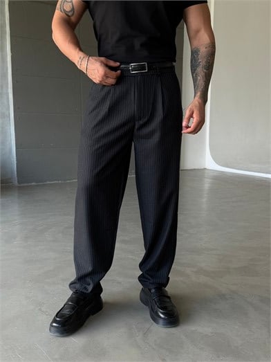 Siyah Çizgili Baggy Pantalon PLZ 26407