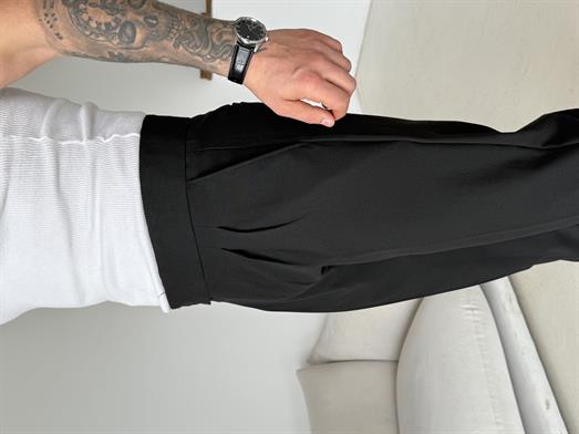 Siyah Dört Düğmeli Tokalı Regular Fit Kumaş Pantalon SC
