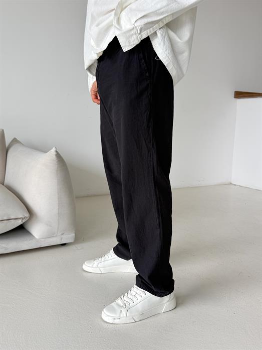 Siyah Düğmeli Ham Keten Pantalon TK