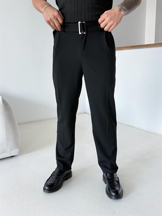 Siyah Kendi Kemerli Regular Fit Bezayağı Kumaş Pant N1344