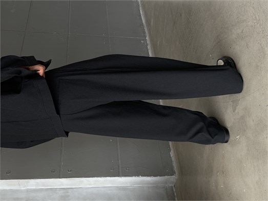Siyah Kore Kalıp Çizgili Bol Pantalon SNZ 1445