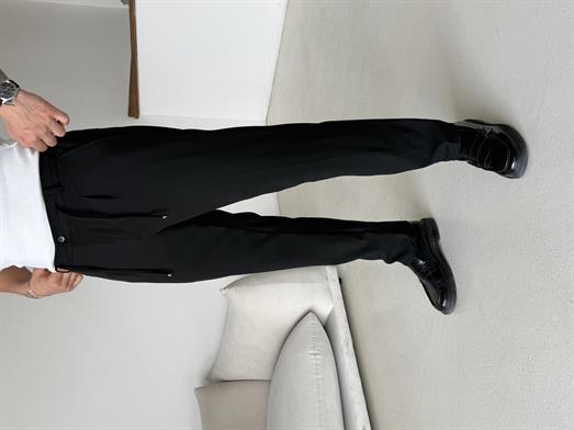 Siyah Pileli Lastikli Bağcıklı Regular Kumaş Pantalon SC