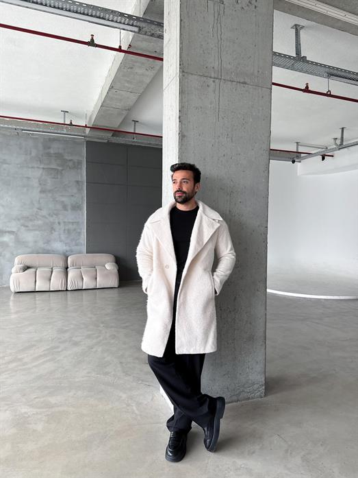 Kırıkbeyaz Kalın Uzun Tek Düğme Astarlı Kaşe LNS