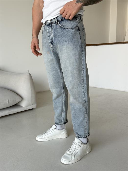 Buz Mavi Taşlamalı Boy Friend Kot Pantalon MB 654-1