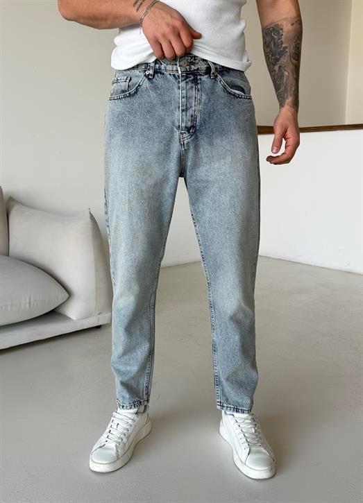 Buz Mavi Taşlamalı Boy Friend Kot Pantalon MB 654-1