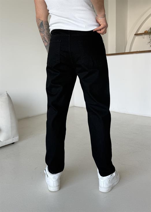 Siyah Düz Boyfriend Kot Pantalon MB 650-1