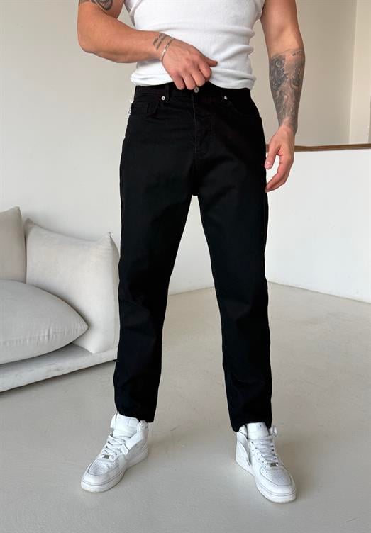 Siyah Düz Boyfriend Kot Pantalon MB 650-1
