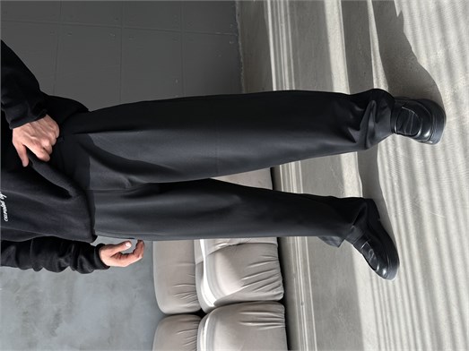 Siyah Gramajlı Kore Kalıp Kumaş Pantalon KN4600