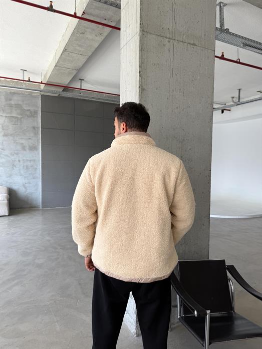 Bej Dik Yaka Astarlı Peluş Mont GVZ