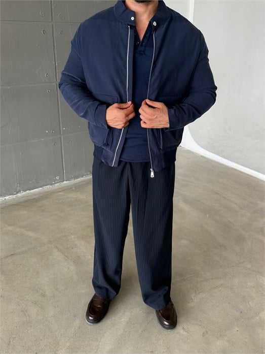 Lacivert Gabardin Dolumlu Dik Yaka Cep Kapaklı Mont SNZ 6359