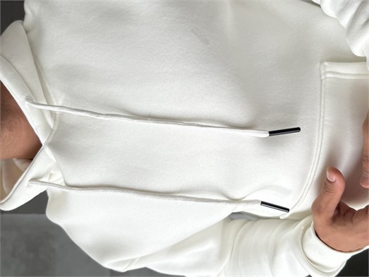 Beyaz Kangru Kapşonlu 3 İplik Hoodie Model 4