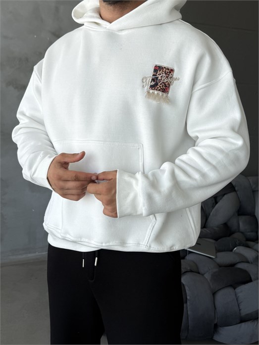 Ekru Kapşonlu Sırt At Aplikeli Püsküllü Sweatshirt PLZ 27003