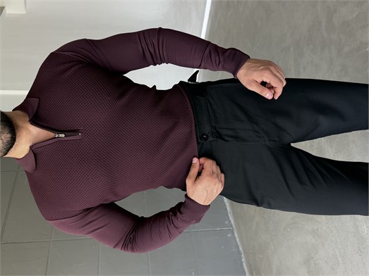 Mürdüm Yakalı Fermuarlı Gofre Desen Triko KNG