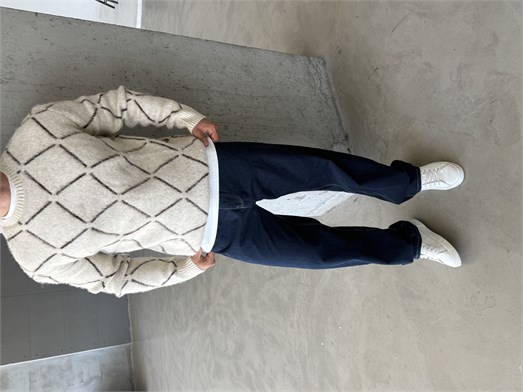 Bej Çizgi Desen Bol Boxy Şardonlu Pamuk Kazak AU